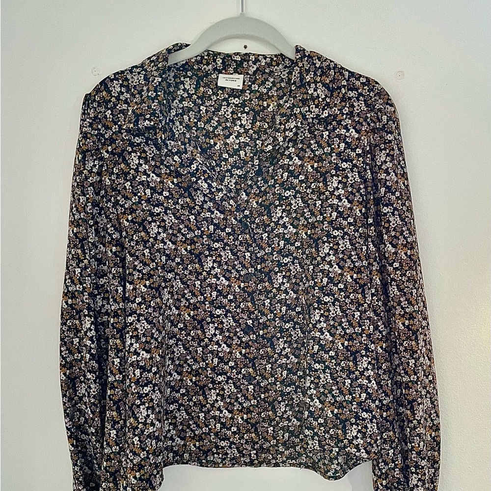 Floral Black and White Women's Top
